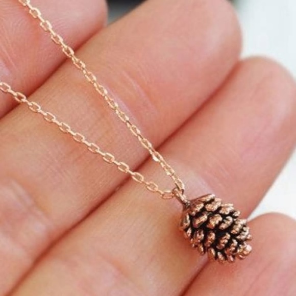 LiveChicStyle Jewelry - Pine Cone Gold Necklace, NEW